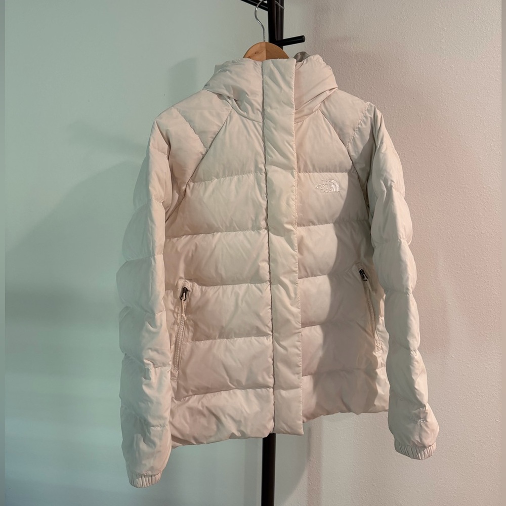 The North Face Women's Off-White Hooded Puffer Jacket Size Large